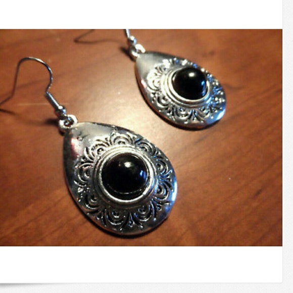 New ETHNIC BOHO Medallion Earrings variety - Picture 2 of 5